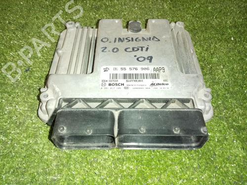 Centralina do motor OPEL INSIGNIA A (G09) 2.0 CDTI (68) (160 hp) 31683937
