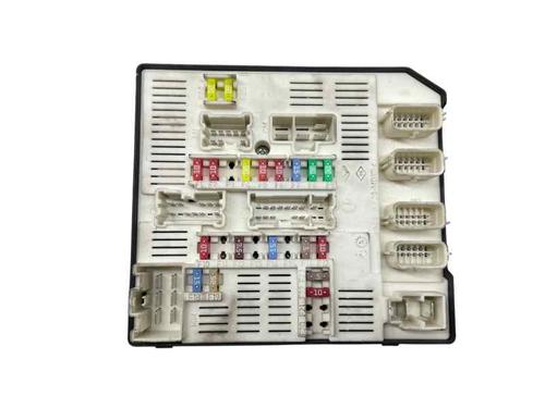 Used Fuse box Fuse box RENAULT LAGUNA III Grandtour (KT0/1) 1.5 dCi (KT0A, KT0R, KT02) (110 hp) 29968212 29968212