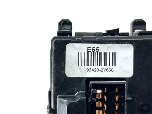 Used Steering column stalk KIA SPORTAGE III (SL) 1.7 CRDi (116 hp) 31869800