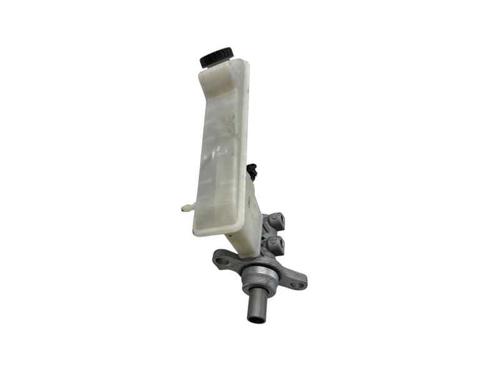 Used Brake master cylinder Brake master cylinder CHEVROLET AVEO Hatchback (T300) 1.2 (86 hp) 26306484 26306484