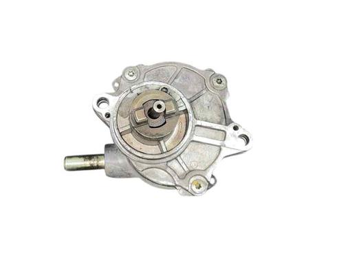 Used Vacuum pump Vacuum pump MERCEDES-BENZ M-CLASS (W163) ML 400 CDI (163.128) (250 hp) 31683315 31683315