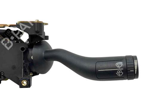 Used Switch VW PHAETON (3D1, 3D2, 3D3, 3D4, 3D6, 3D7, 3D8, 3D9) 3.2 V6 (241 hp) 29021639