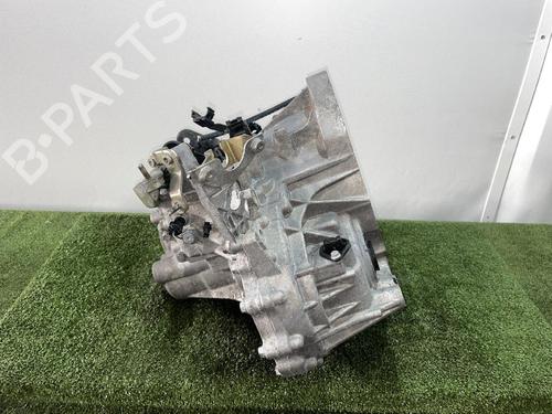 Gearbox NISSAN PRIMERA (P12) | BP31684542M3
