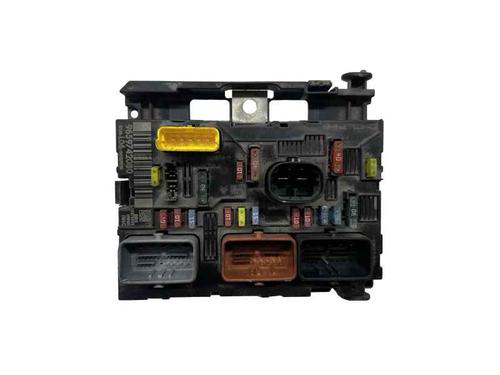 Fuse box PEUGEOT 307 Break (3E) 1.6 HDi 110 | BP32978197E1 - Image 3
