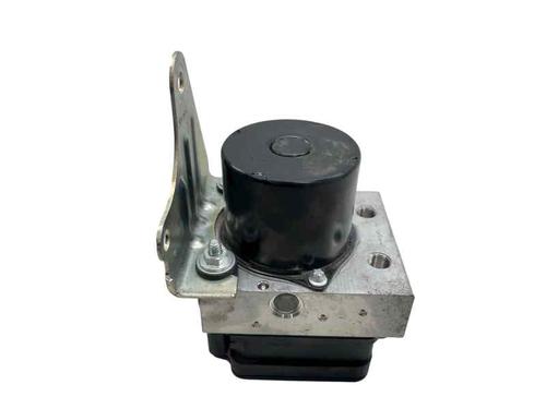 Used ABS pump ABS pump FIAT 500 (312_) 1.2 (312AXA1A) (69 hp) 30270657 30270657