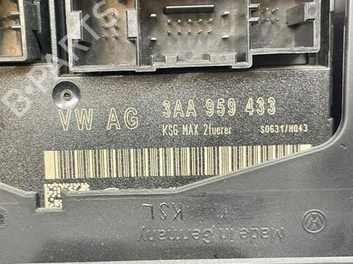 Electronic module VW PASSAT B7 (362) 2.0 TDI | BP30718130M83 - Image 2