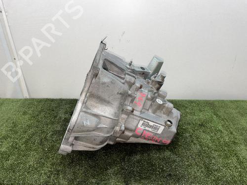 Used Gearbox CHRYSLER NEON II [1999-2006]  31684723