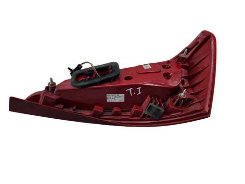 Feu arrière gauche AUDI Q5 (8RB) 3.0 TDI quattro (240 hp) 31870642