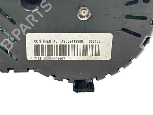 Instrumentenkombination für ALFA ROMEO GIULIETTA (940_) 1.6 JTDM (940FXD1A) (105 hp) 31870364