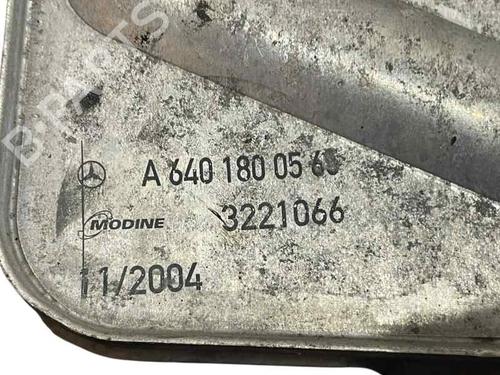 oil-radiator-mercedes-benz-a-class-w169-2004-2005-2006-2007-2008-2009-2010-2011-2012-29177032 main image