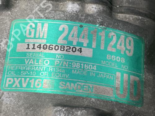 Used AC compressor AC compressor SAAB 9-3 (YS3F, E79, D79, D75) 2.2 TiD (125 hp) 31681754 31681754