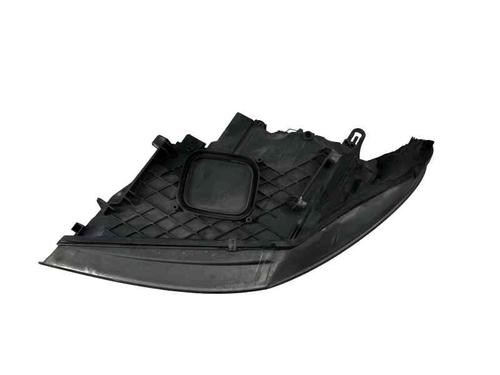 Used Right headlight Right headlight RENAULT MEGANE III Grandtour (KZ0/1) 1.5 dCi (KZ09, KZ0D, KZ1G, KZ29, KZ14, KZ1W, KZ10, KZ1F,... (110 hp) 33013990 33013990