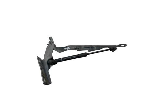 Used Hinge/Door check strap VOLVO V60 I (155) D4 AWD (181 hp) 28052363