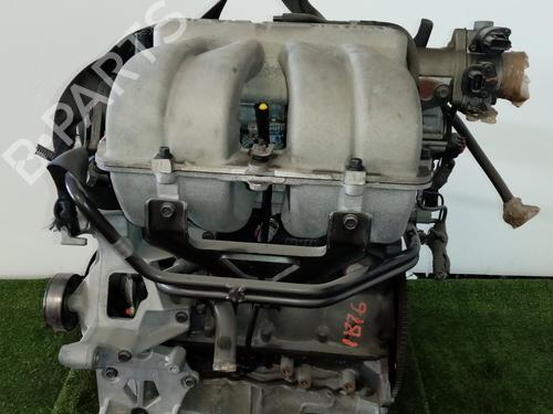 Used Engine Engine CHRYSLER VOYAGER / GRAND VOYAGER III (GS_, NS_) 2.4 i (151 hp) 31683828 31683828