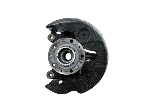 Used Left front steering knuckle PEUGEOT 3008 II SUV (MC_, MR_, MJ_, M4_) 1.5 BlueHDi 130 (131 hp) 32227134