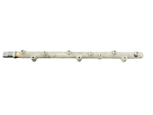 Used Injection rail Injection rail BMW 5 (E39) 530 d (193 hp) 32695258 32695258