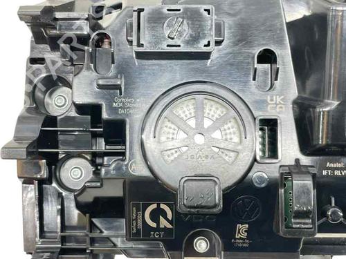 Used Instrument cluster Instrument cluster VW T-ROC (A11, D11) 2.0 TDI (150 hp) 28838608 28838608