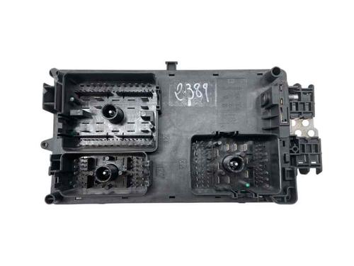 Boîte à Fusibles OPEL INSIGNIA A Saloon (G09) 2.0 Turbo (69) (220 hp) 31869425