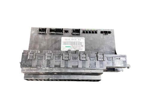 Used Fuse box MERCEDES-BENZ E-CLASS (W211) [2002-2009]  31682802