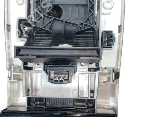 Switch LAND ROVER RANGE ROVER SPORT I (L320) 2.7 D 4x4 | BP25210831I30 