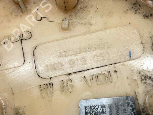 Used Fuel pump SKODA SUPERB II (3T4) 2.0 TDI (140 hp) 29021577