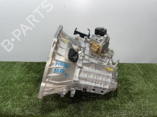 Gearkasse FORD MONDEO II (BAP) 1.8 TD (90 hp) 31684396