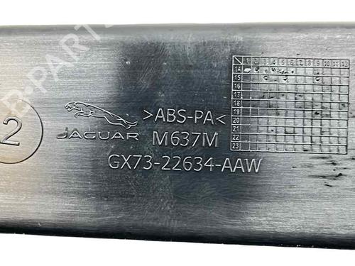 switch-jaguar-xe-x760-2015-33425480 main image