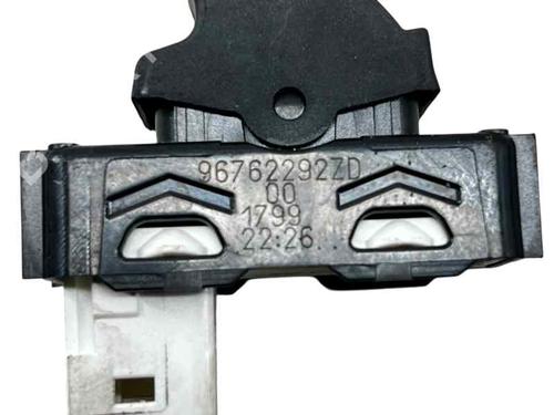 Used Right front window switch Right front window switch CITROËN C4 Grand Picasso II (DA_, DE_) 1.2 THP 130 (130 hp) 30635664 30635664