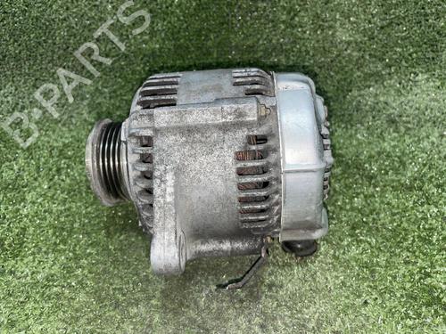 Used Alternator Alternator TOYOTA YARIS (_P9_) 1.4 D-4D (NLP90_, NLP90R) (90 hp) 31681083 31681083