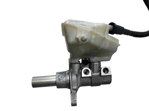 Used Brake master cylinder Brake master cylinder CITROËN C4 Grand Picasso II (DA_, DE_) 1.2 THP 130 (130 hp) 30635624 30635624