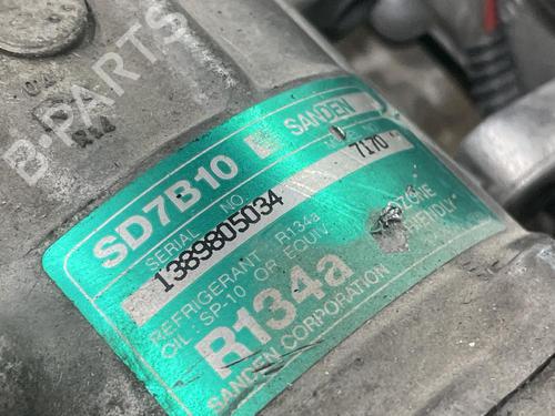 Used AC compressor AC compressor OPEL CORSA B (S93) [1993-2009] 31681747 31681747