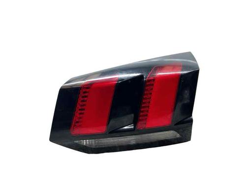 Fanale sezione interna posteriore destro PEUGEOT 5008 II (MC_, MJ_, MR_, M4_) 1.2 THP (MRHNYH, MRHNYW, MRHNSJ, MRHNSU, MRHNSM) (131 hp) 31869862