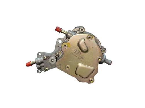 Used Vacuum pump VW GOLF V (1K1) 1.9 TDI (105 hp) 31683275