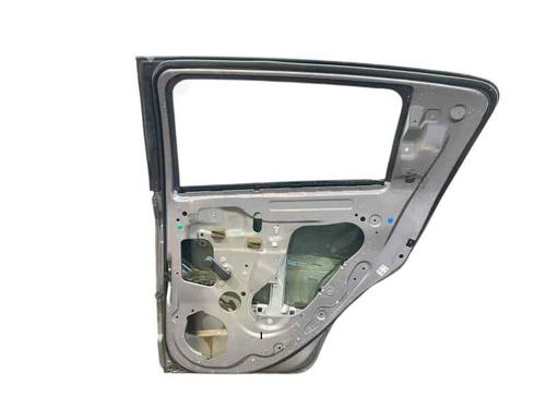 right-rear-door-chevrolet-aveo-hatchback-t300-2011-26314592 main image