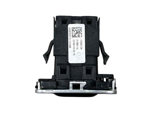 other-volvo-v40-hatchback-525-2012-2013-2014-2015-2016-2017-2018-2019-31870114 main image