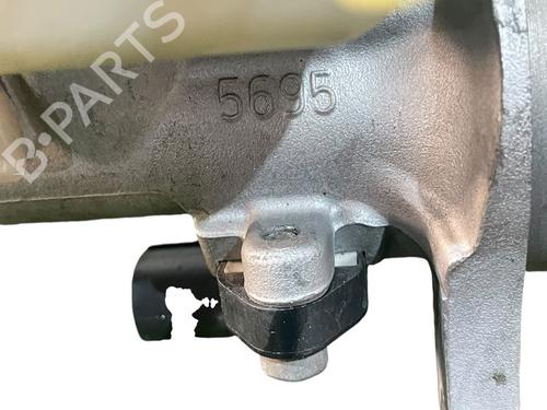 Used Brake master cylinder Brake master cylinder SEAT TOLEDO IV (KG3) 1.6 TDI (115 hp) 24223693 24223693