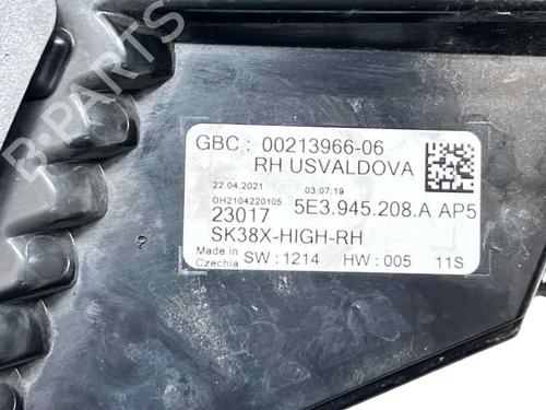 Used Right taillight Right taillight SKODA OCTAVIA IV (NX3, NN3, PV3) 1.5 TSI e-TEC (150 hp) 31869955 31869955
