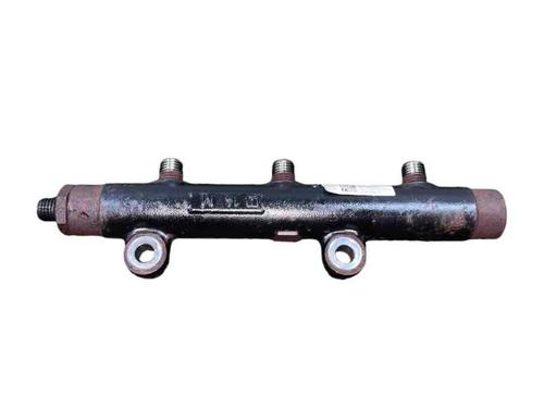 Used Injection rail LAND ROVER RANGE ROVER SPORT I (L320) 2.7 D 4x4 (190 hp) 25211641