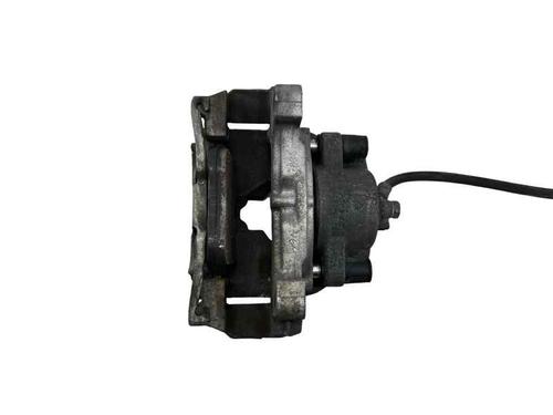 Used Right front brake caliper Right front brake caliper JAGUAR XE (X760) 2.0 D AWD (180 hp) 33425351 33425351