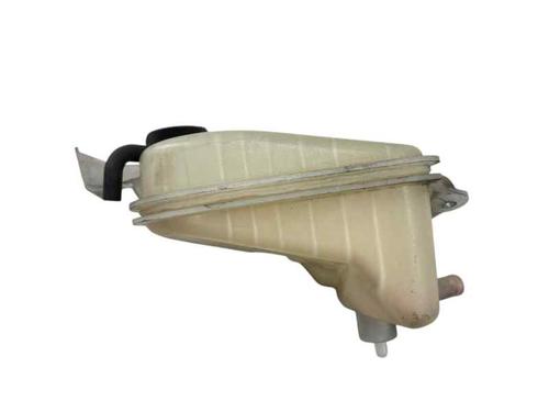 Used Expansion tank TOYOTA AURIS (_E18_) 1.8 Hybrid (ZWE186_, ZWE186R) (136 hp) 30294735