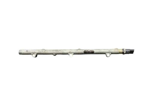 Used Injection rail Injection rail BMW 5 (E39) 525 d (163 hp) 25211618 25211618