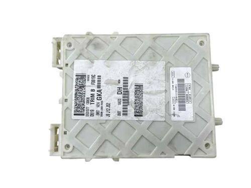 Used Fuse box FORD FOCUS III 1.6 Ti (125 hp) 31826043