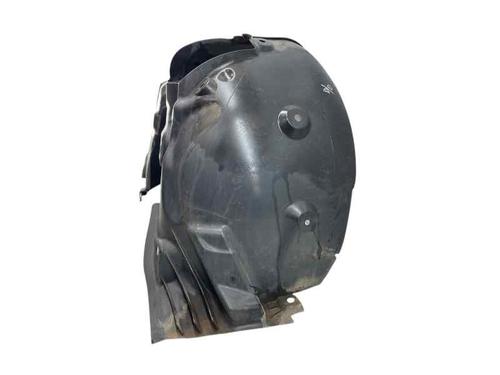 wheel-arch-renault-megane-iii-hatchback-bz01_-b3_-2008-30051778 main image