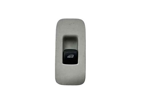 Used Right front window switch Right front window switch VOLVO V40 Hatchback (525) D3 (150 hp) 31063853 31063853