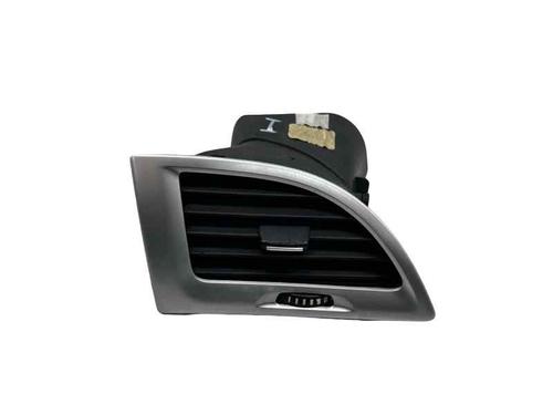 Grille d'aération Grille d'aération RENAULT MEGANE III Hatchback (BZ0/1_, B3_) 1.5 dCi (BZ09, BZ0D, BZ1W, BZ29, BZ14) (110 hp) 34236751 34236751