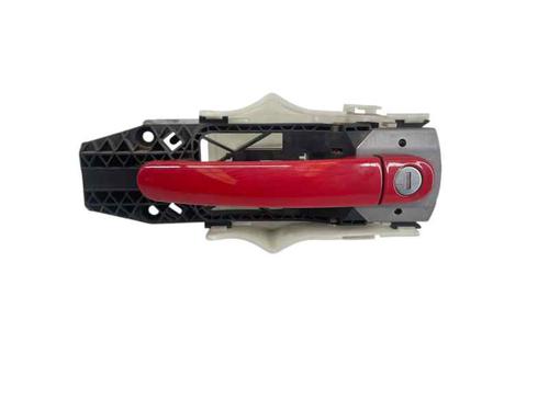 Used Front left exterior door handle SKODA RAPID (NH3, NK3, NK6) 1.6 TDI (90 hp) 26314638