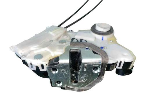 Used Front right lock TOYOTA YARIS (_P13_) 1.3 (NSP130_, NSP130) (99 hp) 25211919