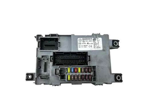 Used Fuse box Fuse box FIAT DOBLO Bus (263_) 1.3 D Multijet (263AXC1A) (90 hp) 30844591 30844591