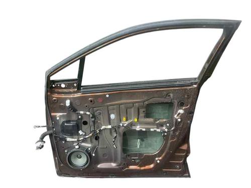 right-front-door-toyota-c-hr-_x1_-2016-24224983 main image