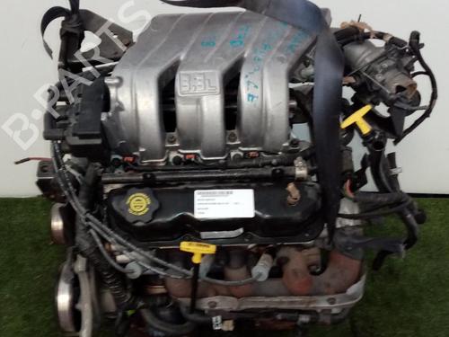Motor CHRYSLER VOYAGER / GRAND VOYAGER III (GS_, NS_) [1992-2001]  31683867